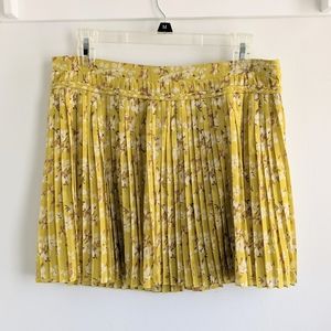 American Eagle Yellow Pleated Floral Skirt